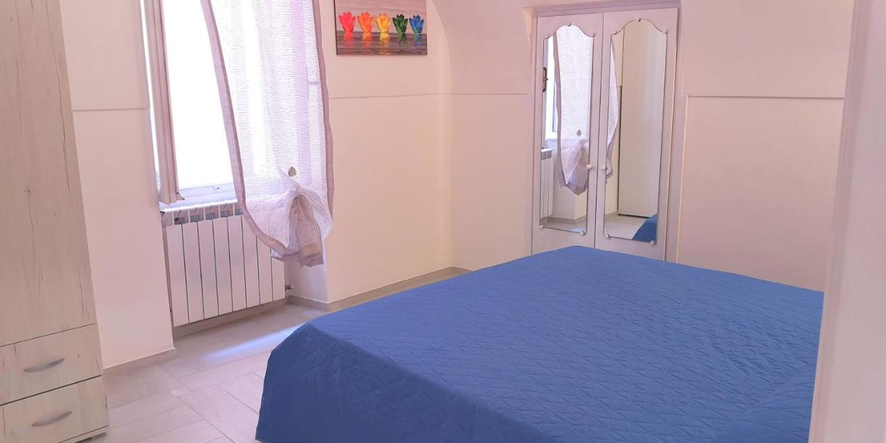 Apartmán A Casa Di Fede Dolceacqua Exteriér fotografie
