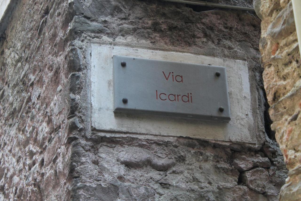 Apartmán A Casa Di Fede Dolceacqua Exteriér fotografie